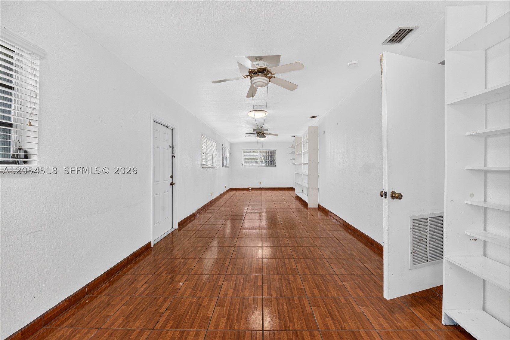 SO MIAMI HEIGHTS MANOR - Residential