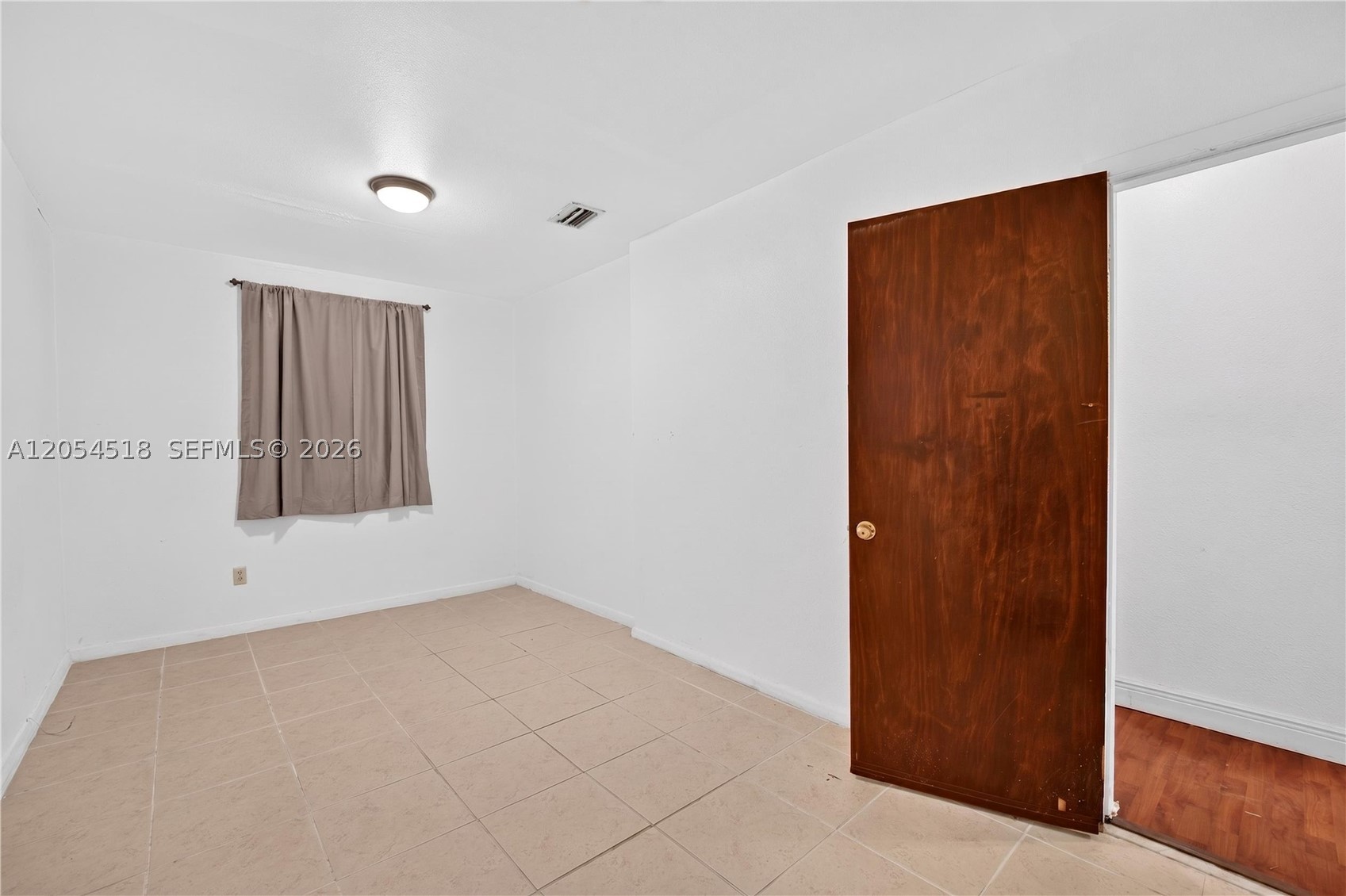 SO MIAMI HEIGHTS MANOR - Residential