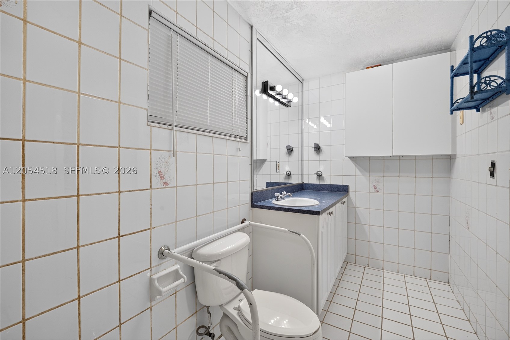 SO MIAMI HEIGHTS MANOR - Residential