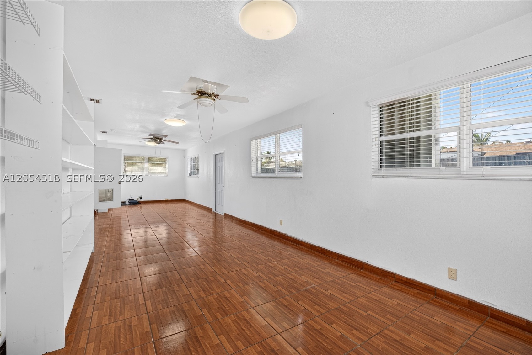 SO MIAMI HEIGHTS MANOR - Residential