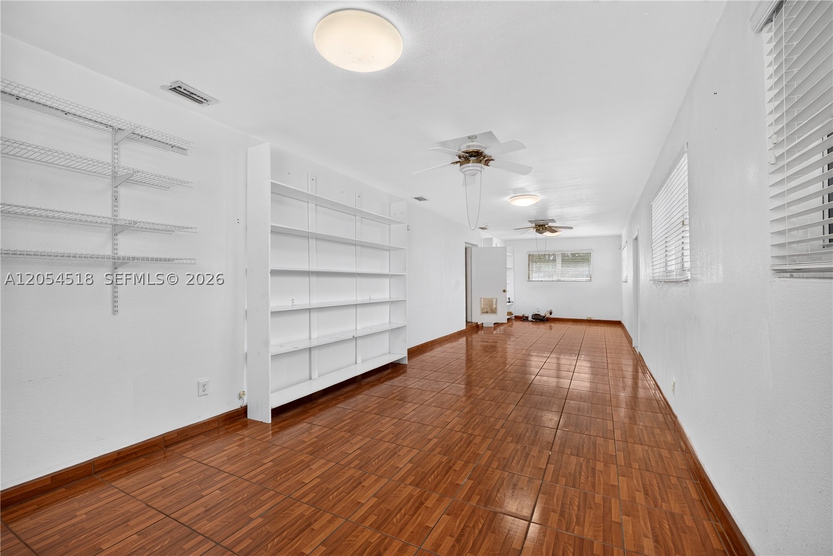 SO MIAMI HEIGHTS MANOR - Residential