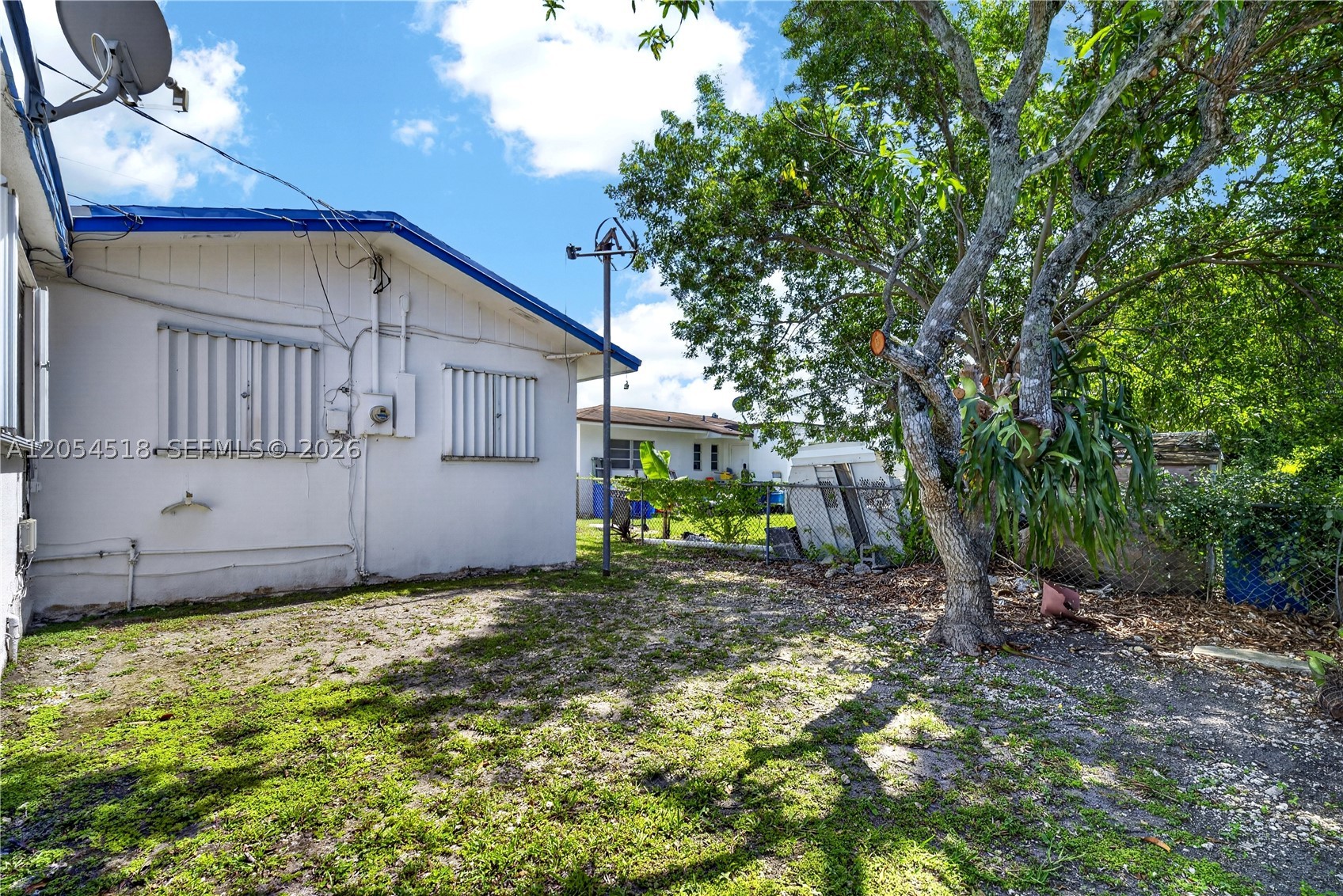 SO MIAMI HEIGHTS MANOR - Residential