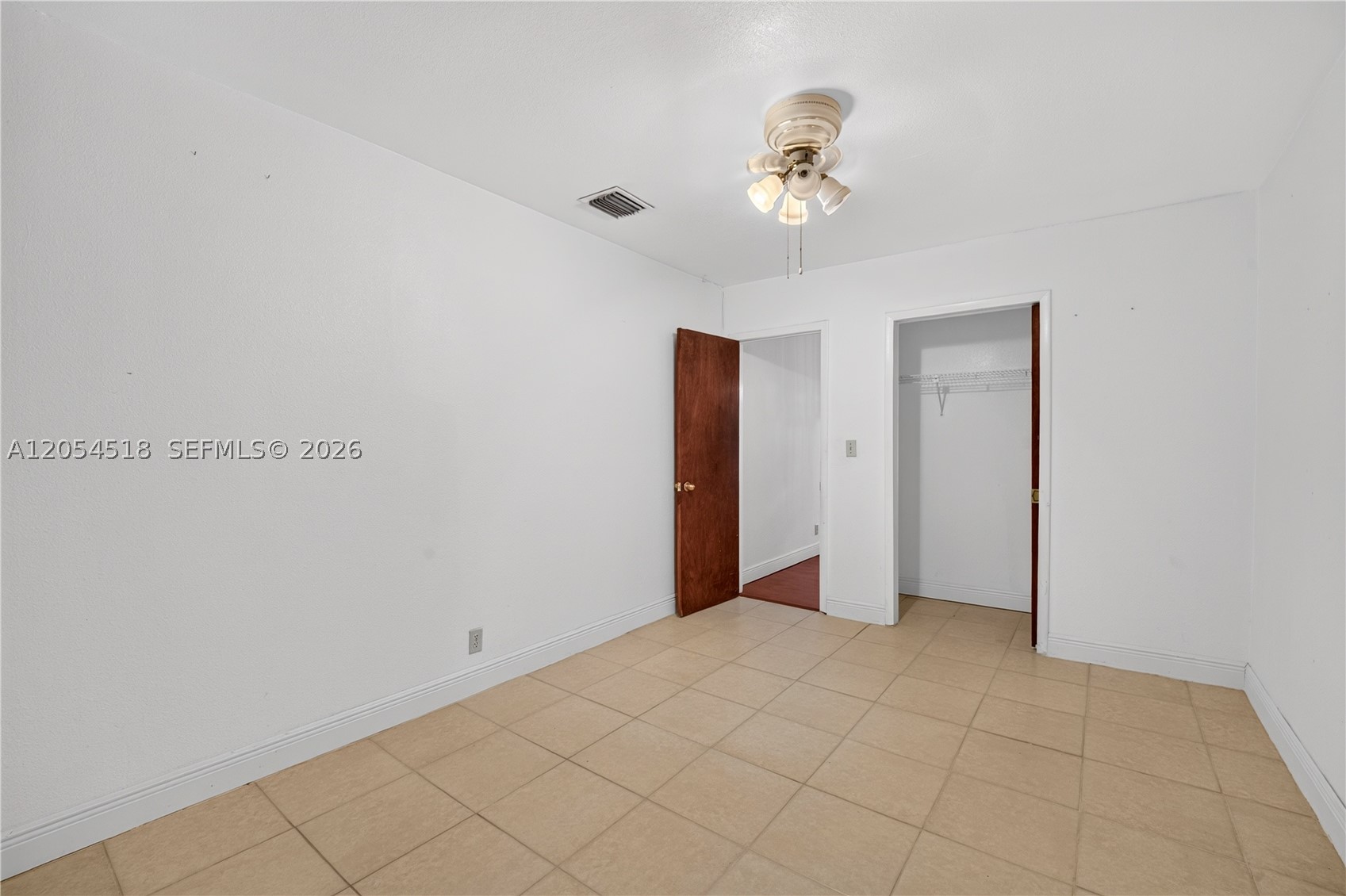 SO MIAMI HEIGHTS MANOR - Residential