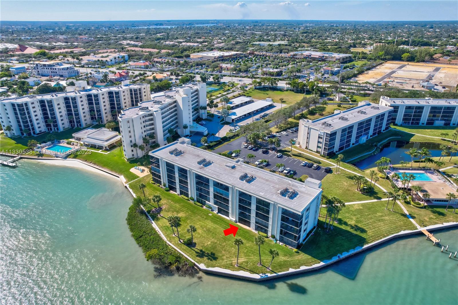 BROADVIEW CONDO - Residential