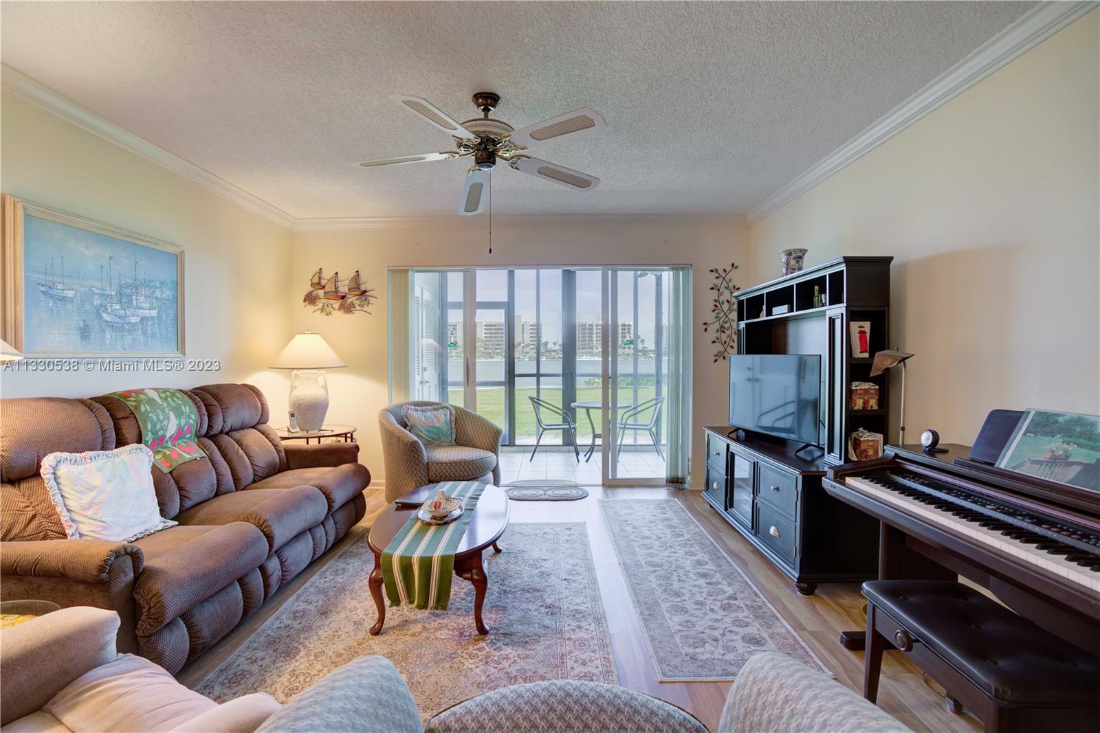 BROADVIEW CONDO - Residential