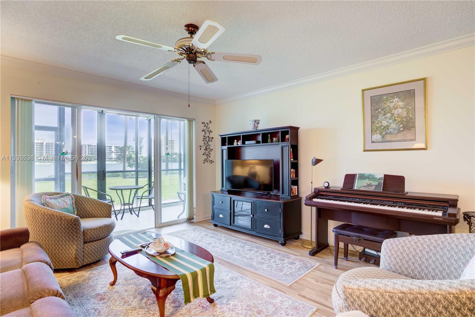 BROADVIEW CONDO - Residential