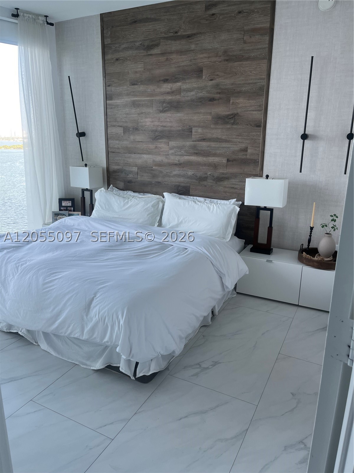 BISCAYNE BEACH CONDO - Residential Lease