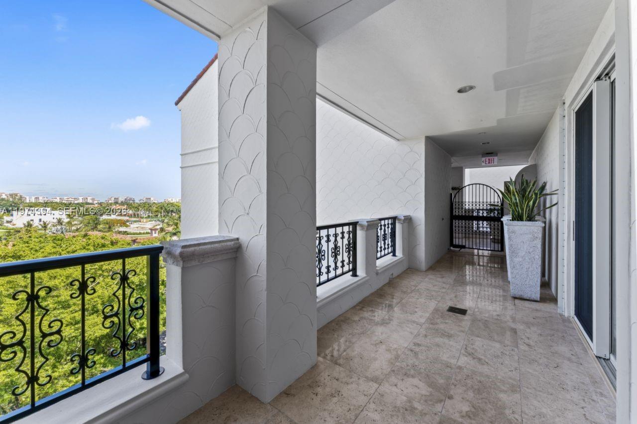 BAYVIEW FISHER ISL CONDO - Residential