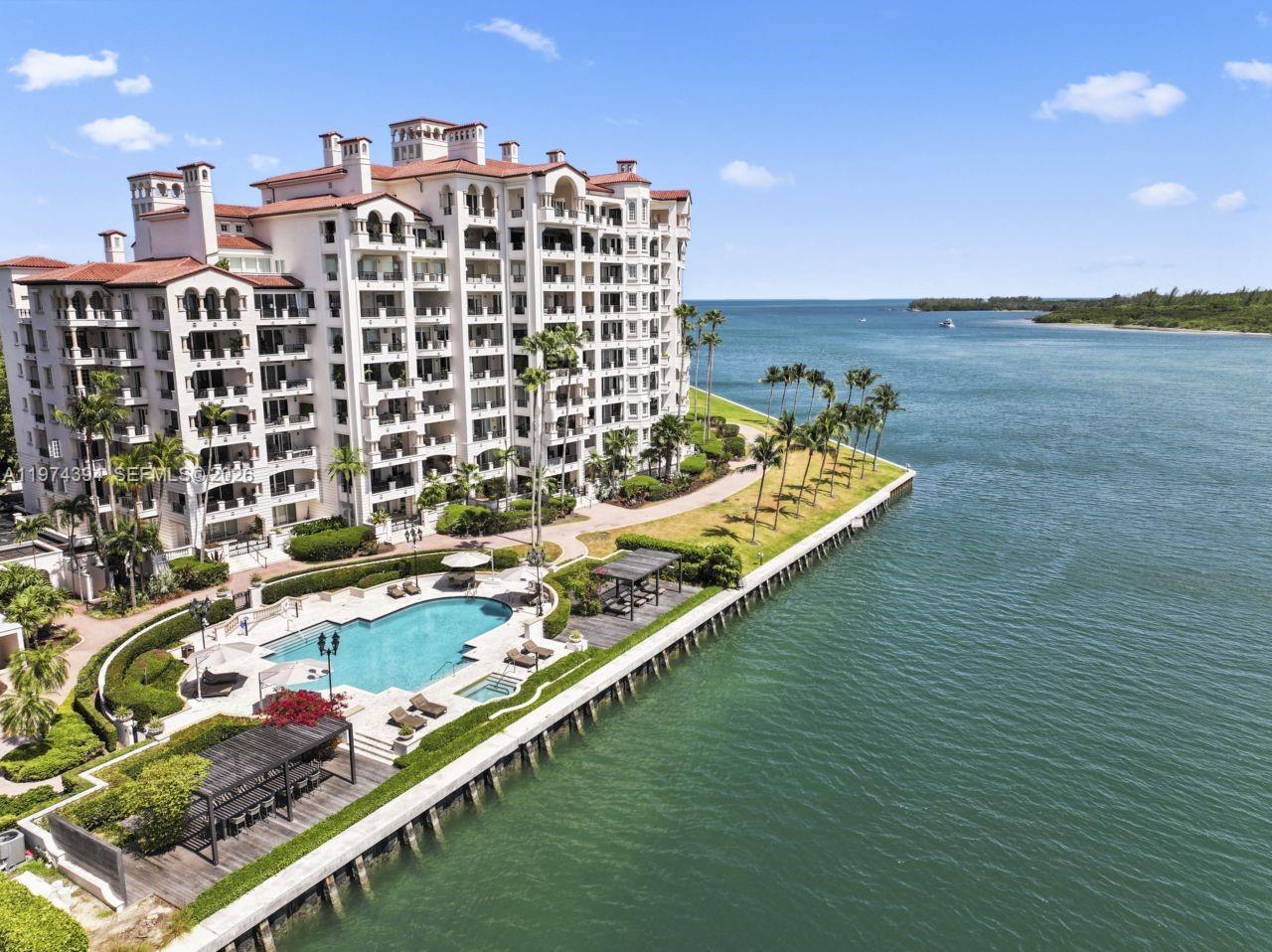 BAYVIEW FISHER ISL CONDO - Residential