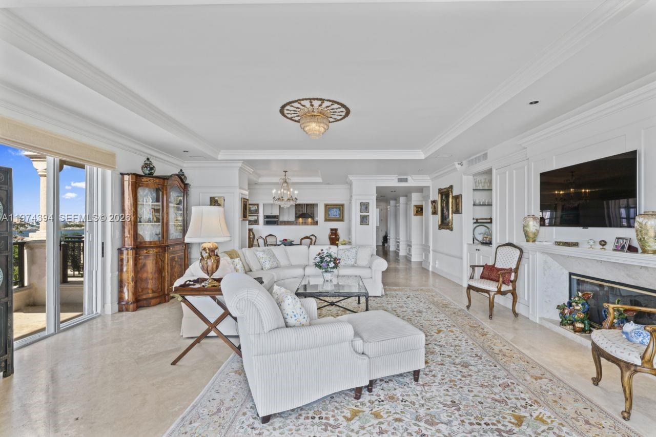 BAYVIEW FISHER ISL CONDO - Residential