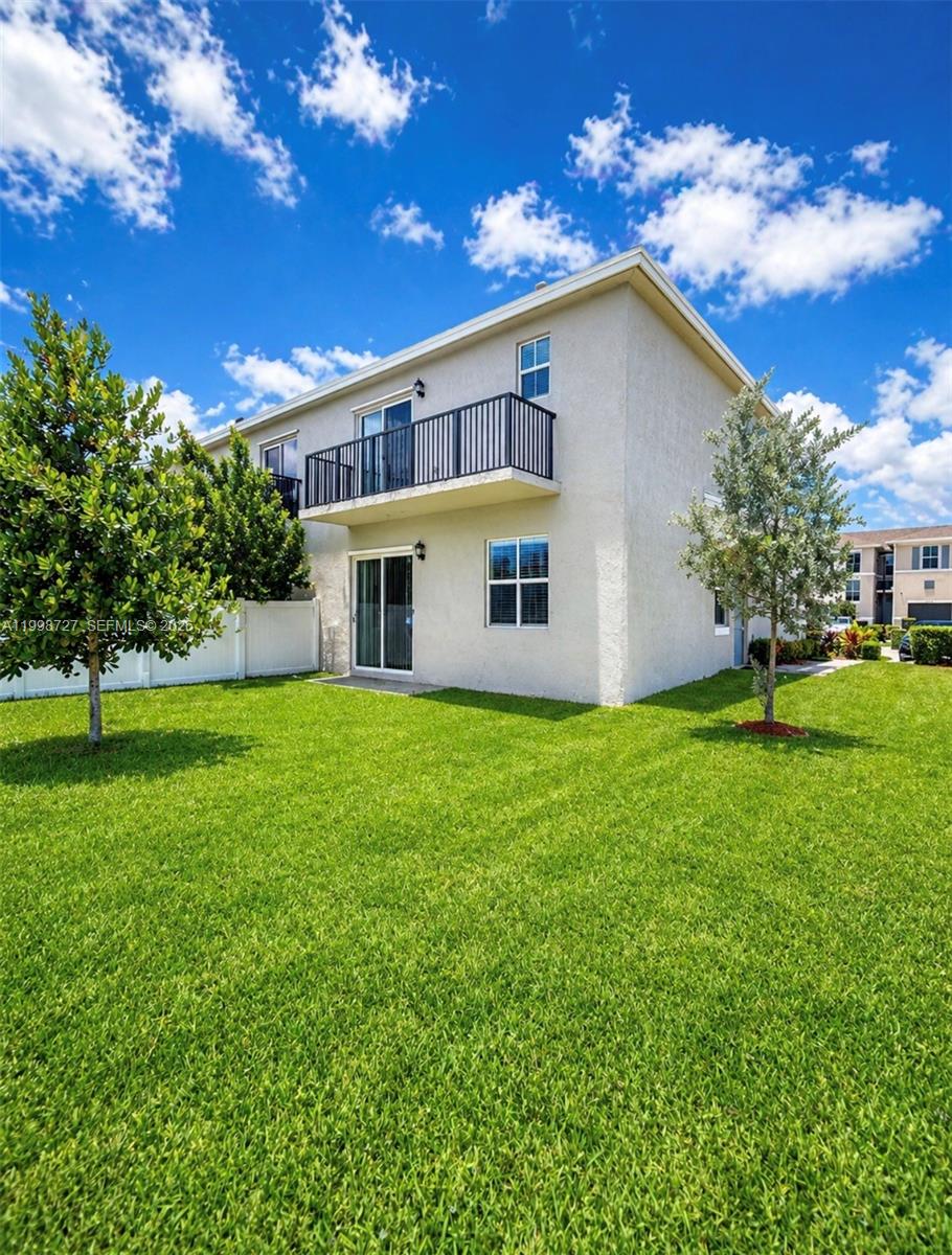 CEDAR AT KEYS GATE - Residential