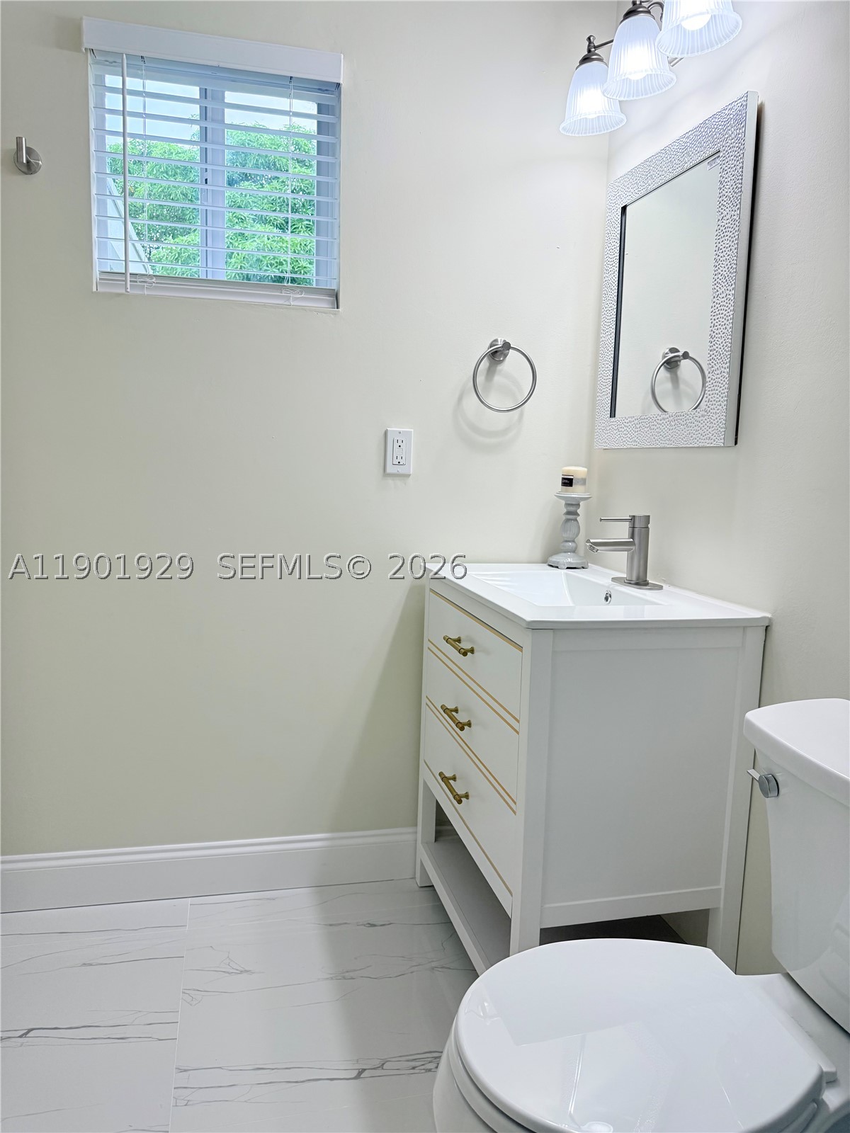 CARVER RANCHES - Residential