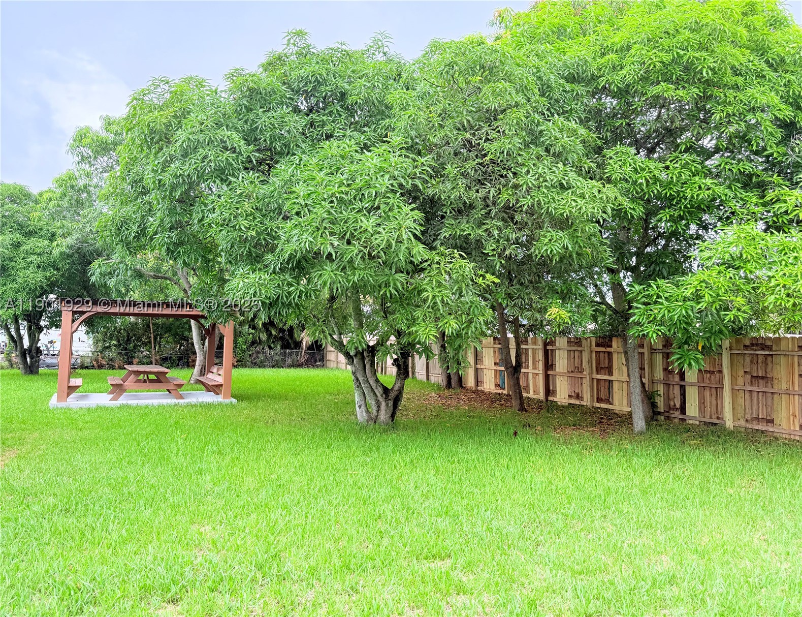 CARVER RANCHES - Residential