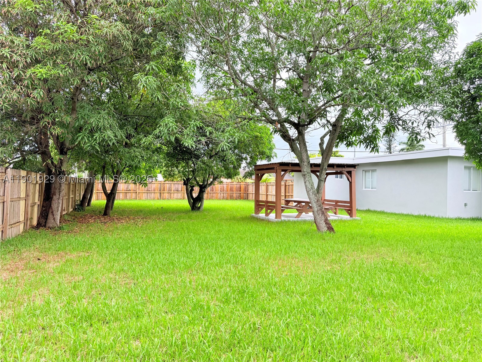 CARVER RANCHES - Residential