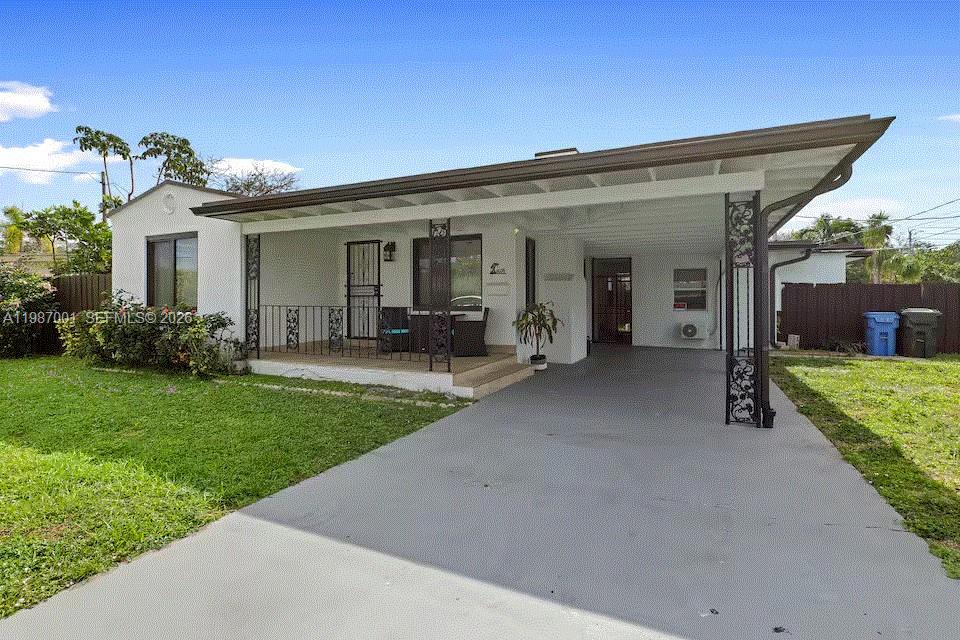 OAKLAND PARK SECOND ADD - Residential