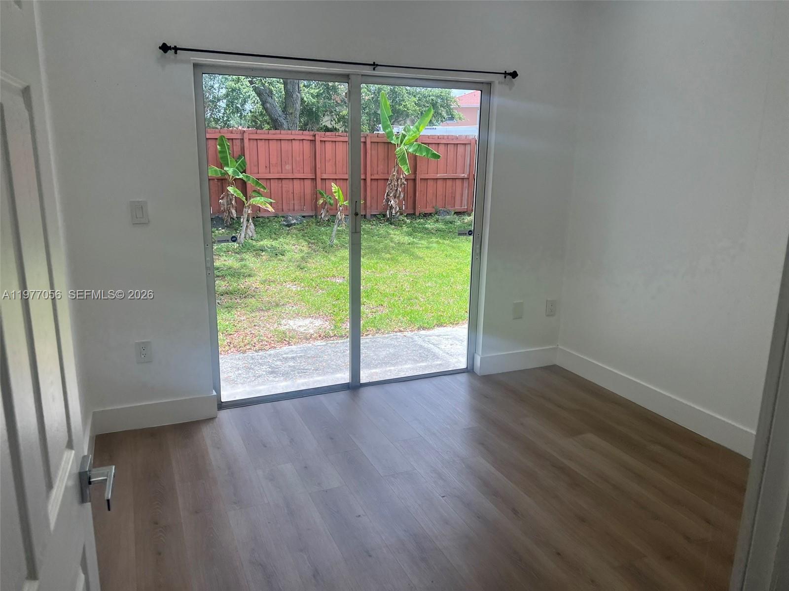 MEGHANS PLACE - Residential