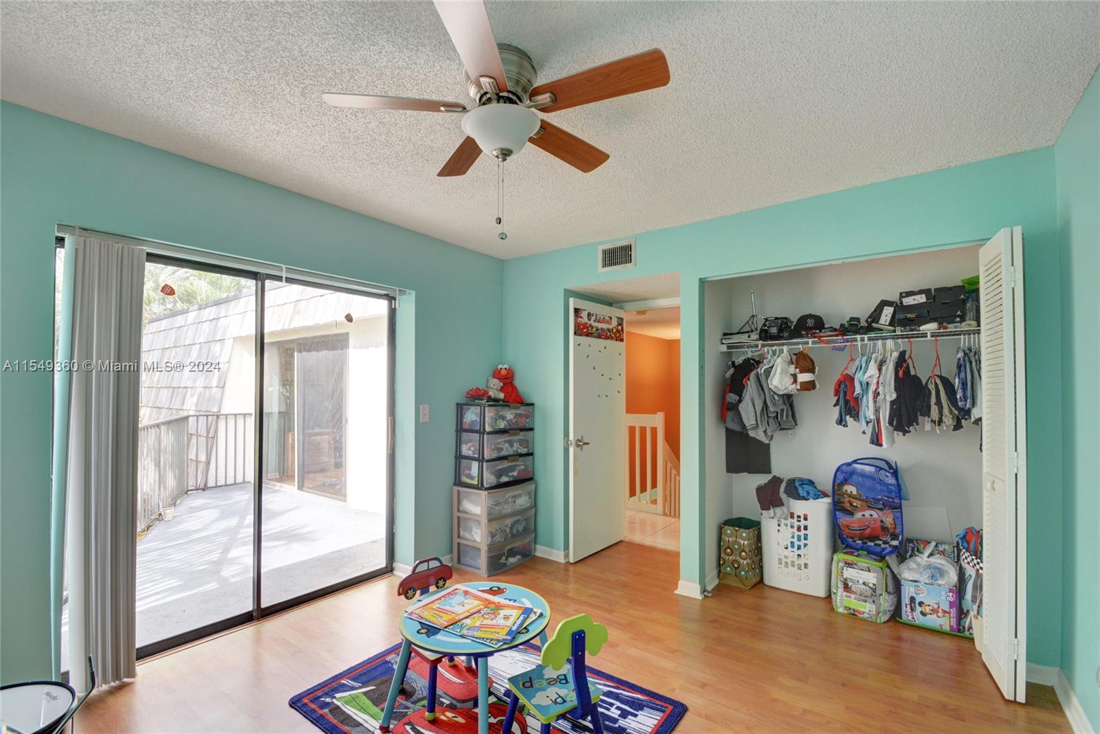 WOODVILLE - Residential