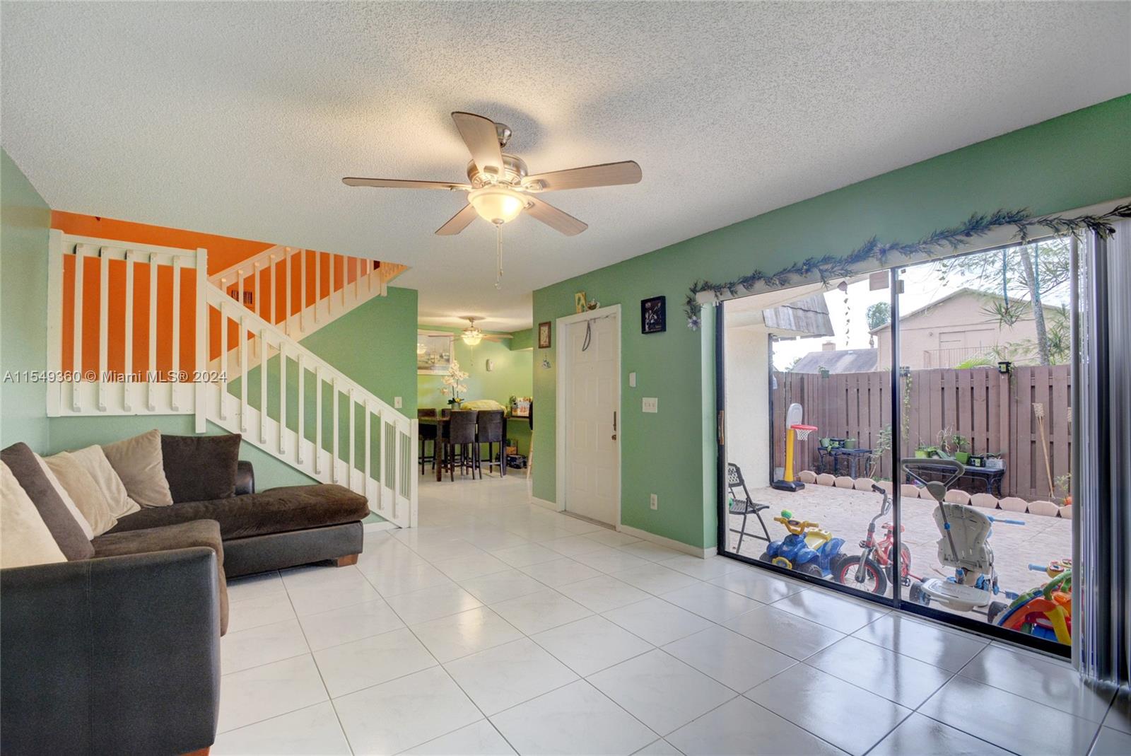WOODVILLE - Residential