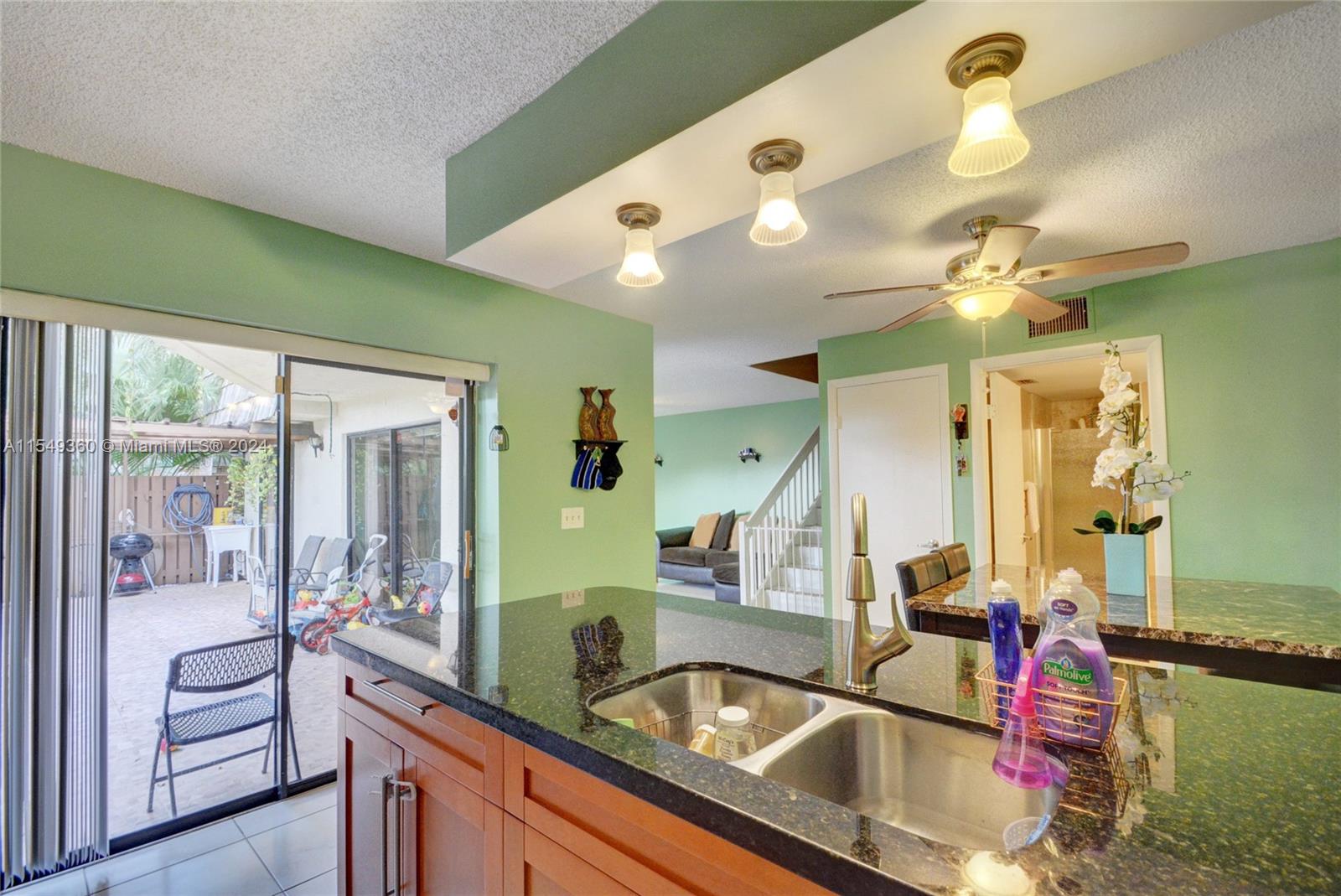 WOODVILLE - Residential