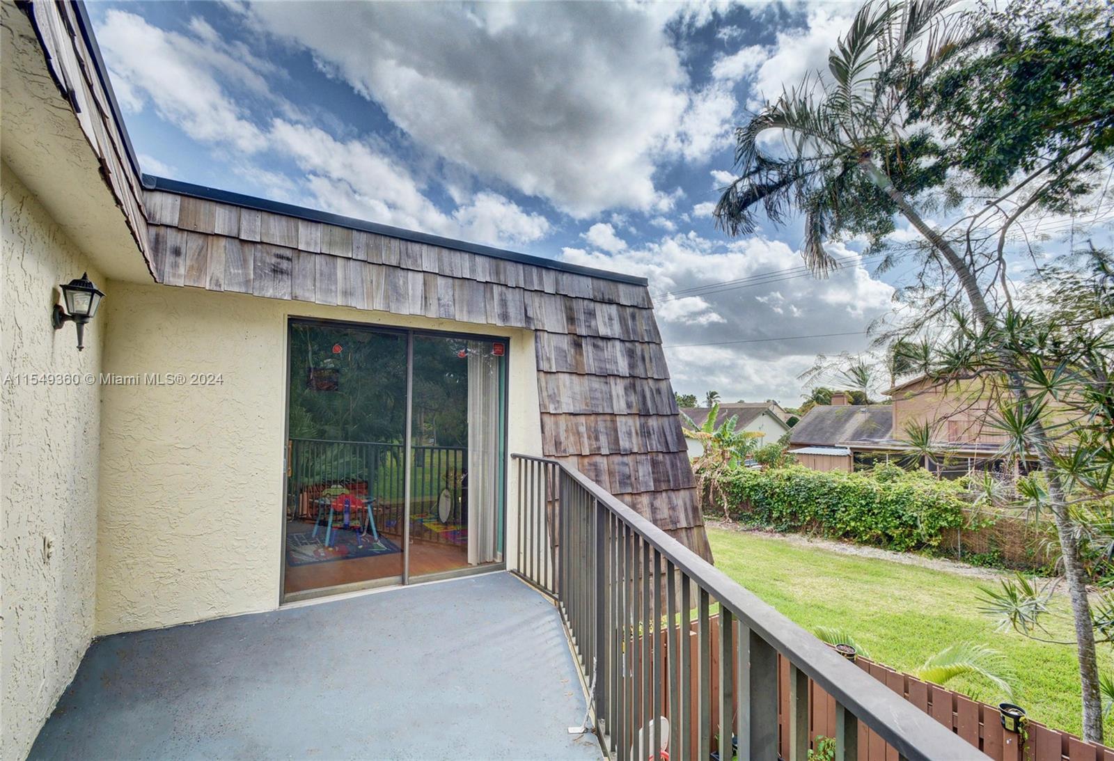 WOODVILLE - Residential