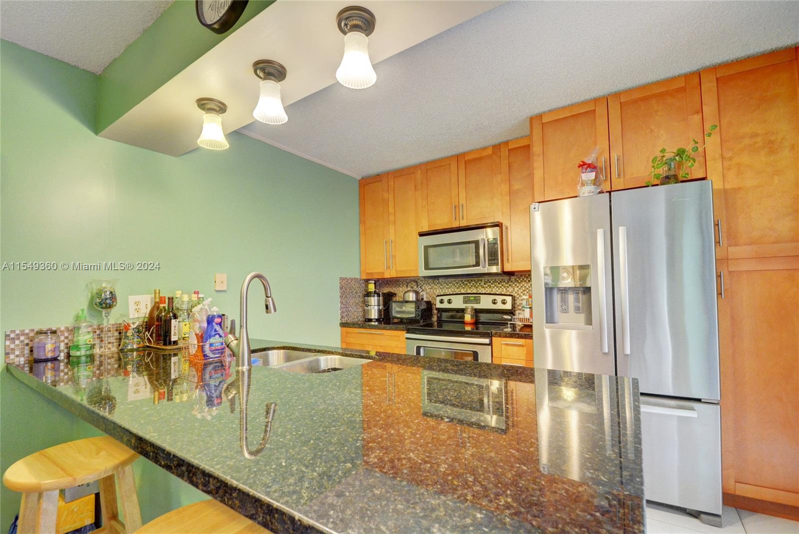 WOODVILLE - Residential