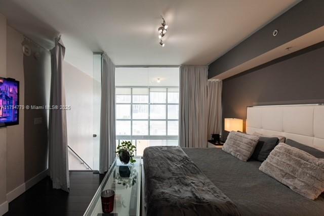 VIZCAYNE SOUTH CONDO - Residential Lease