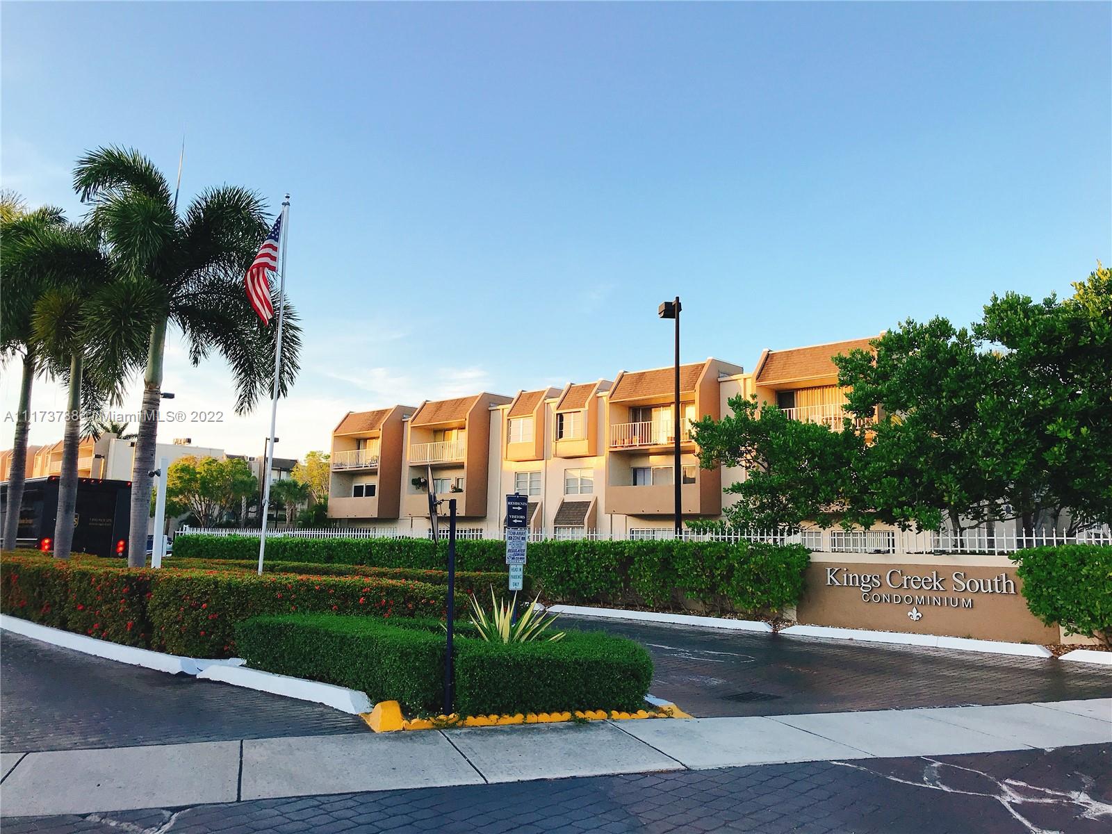 KINGS CREEK SO CONDO - Residential