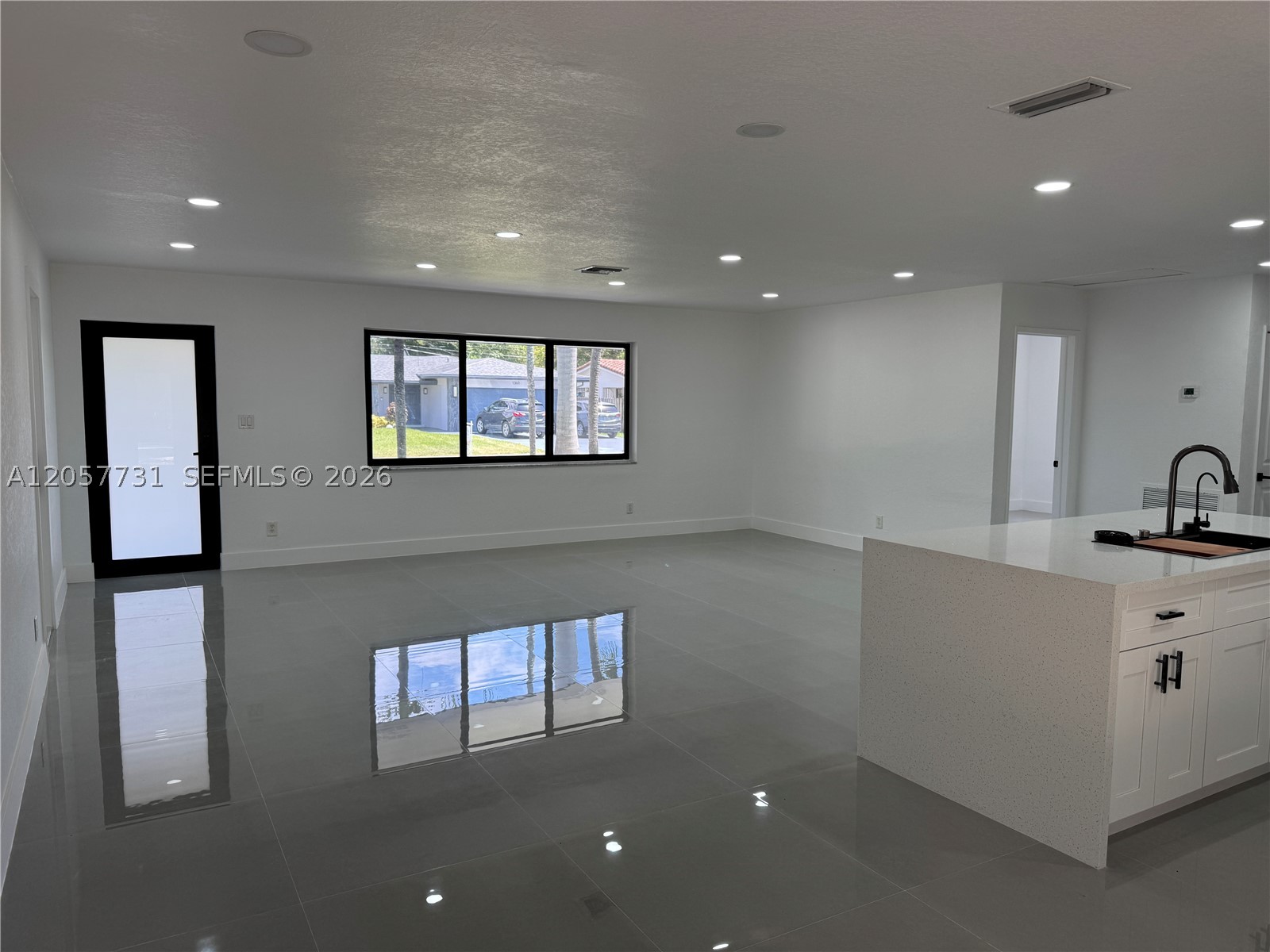 MANGO GARDENS - Residential