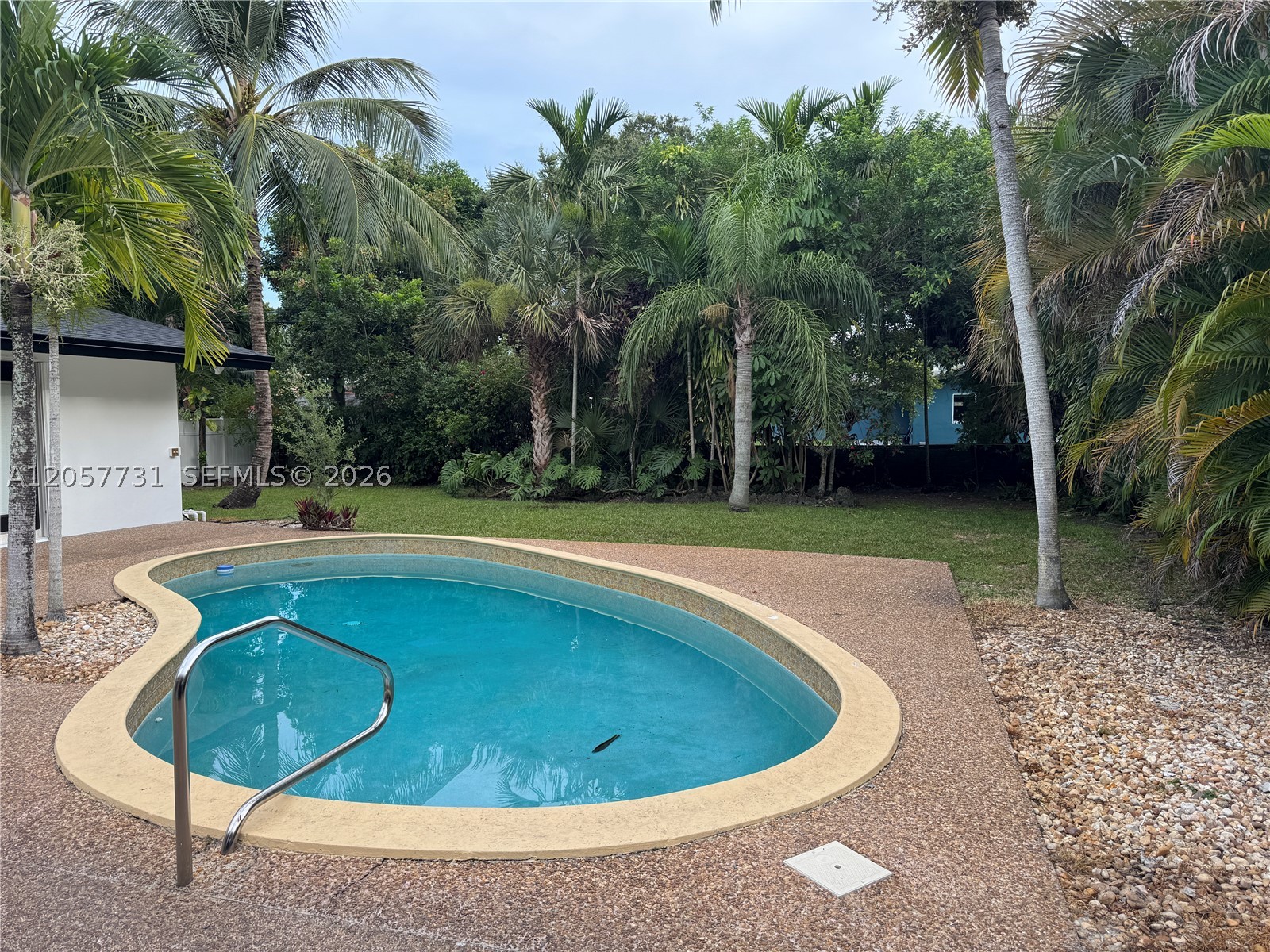 MANGO GARDENS - Residential