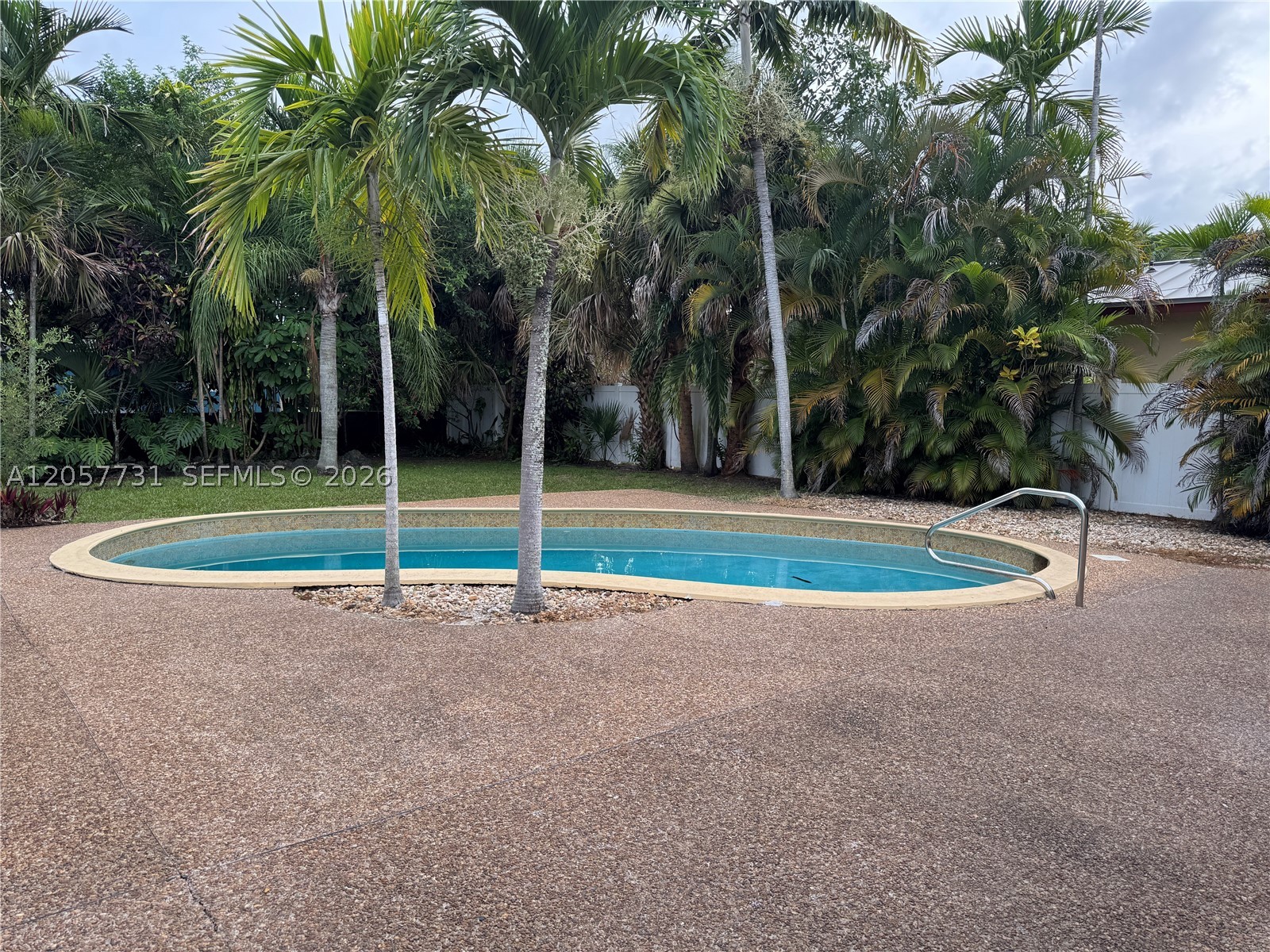 MANGO GARDENS - Residential