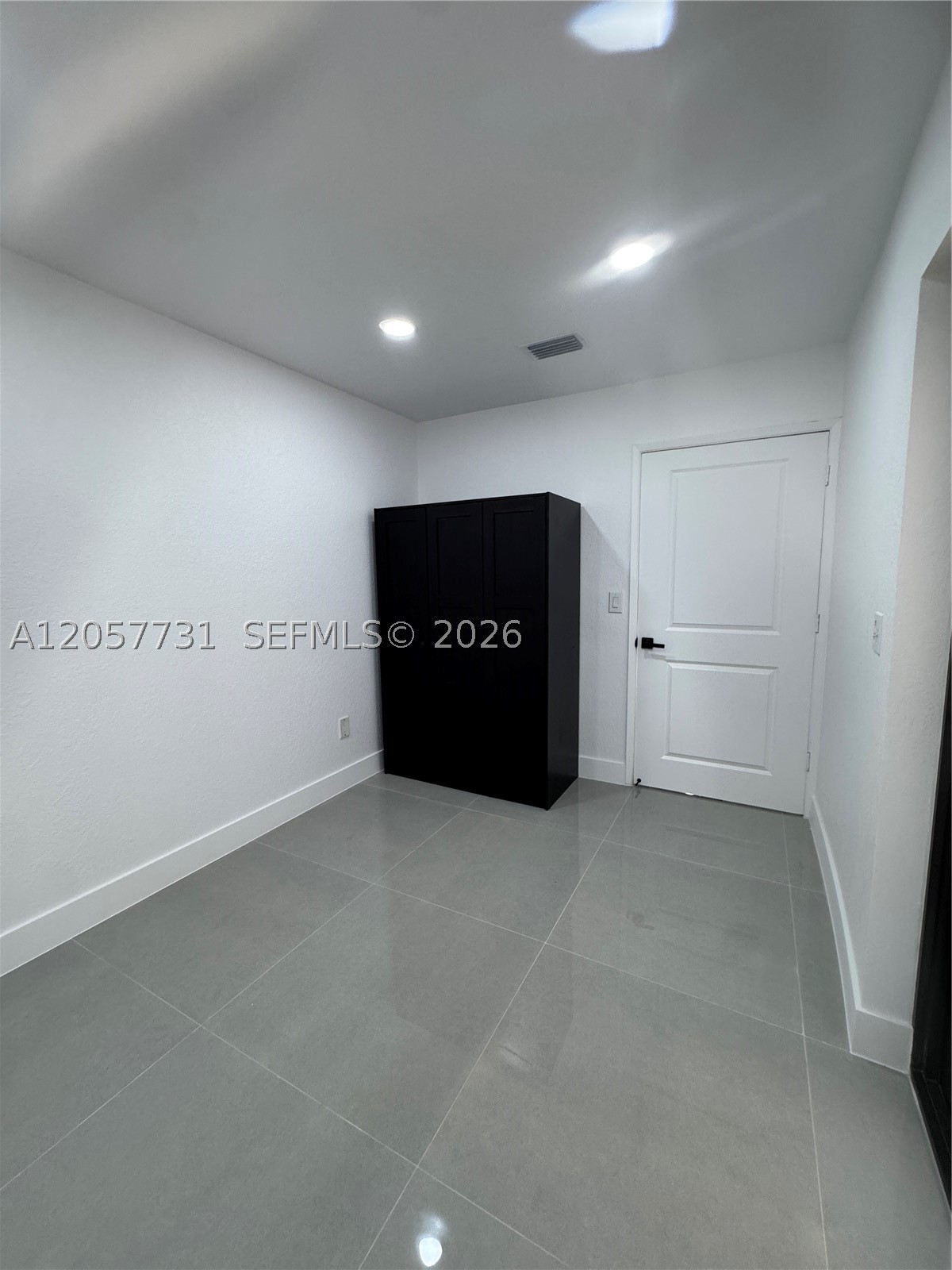 MANGO GARDENS - Residential