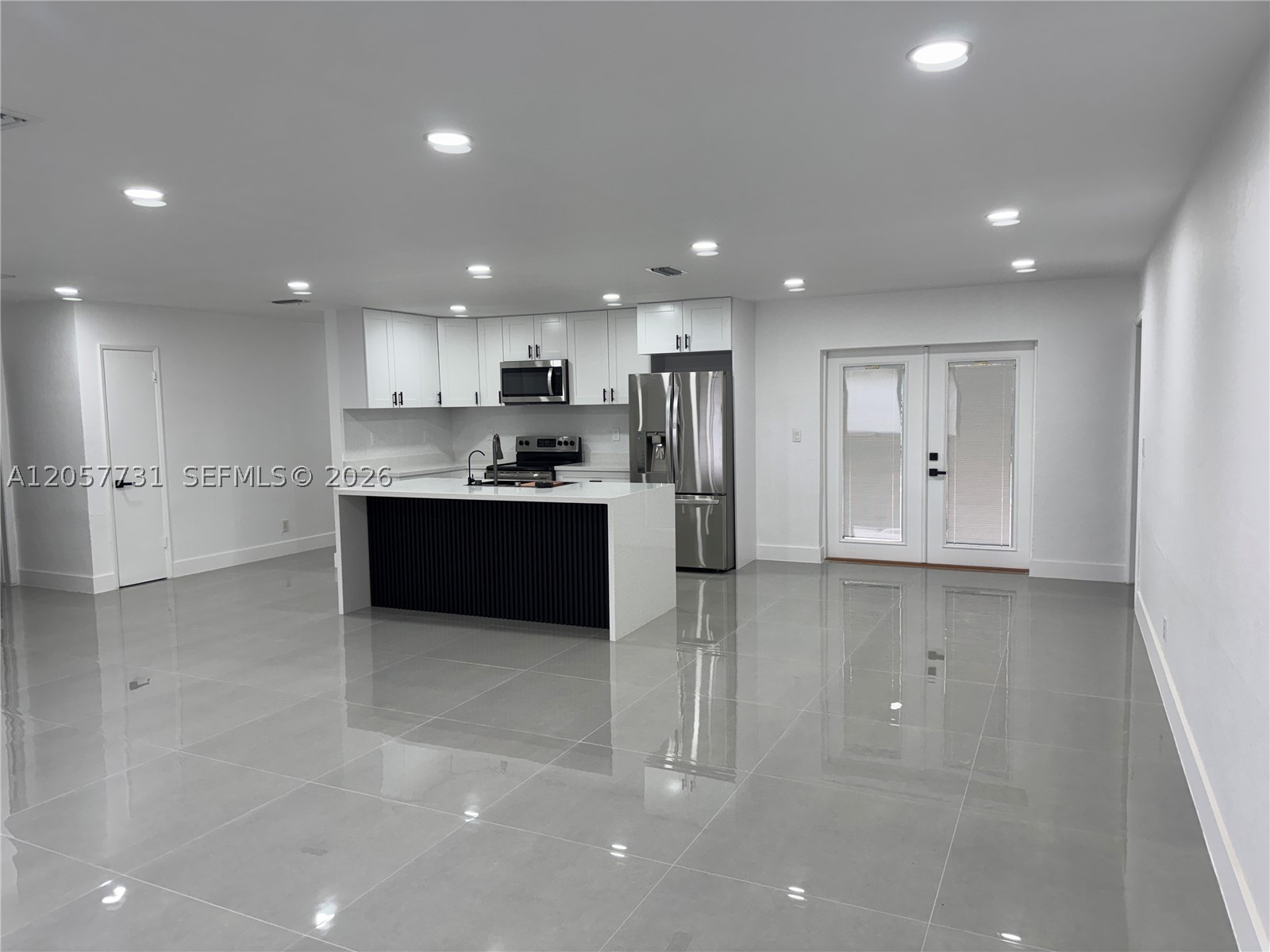 MANGO GARDENS - Residential