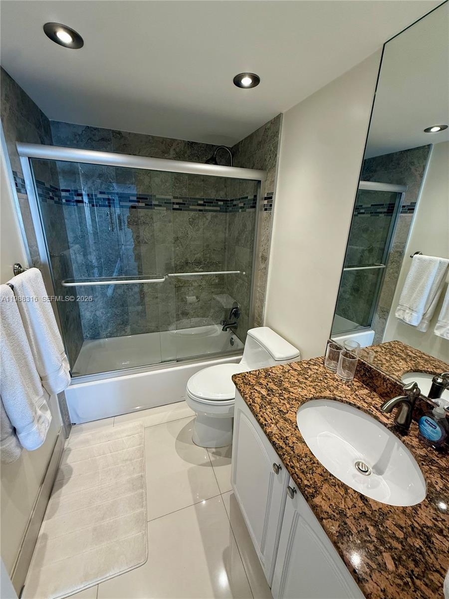 TIDES ON HOLLYWOOD BEACH - Residential