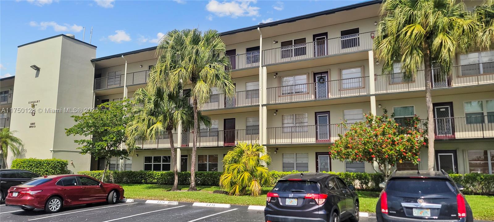 KINGSLEY AT CENTURY VILLA - Residential