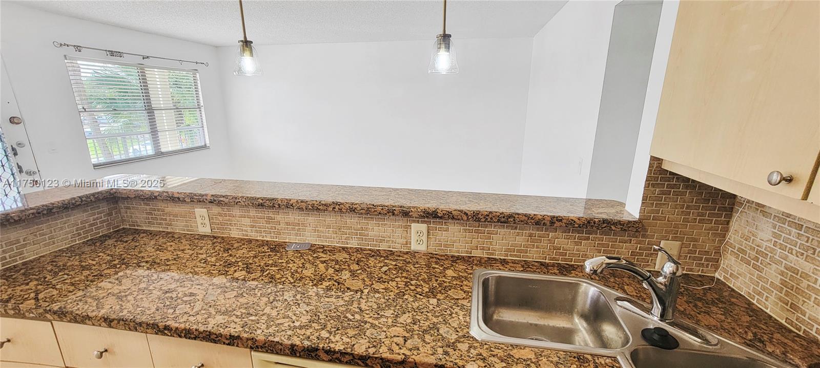 KINGSLEY AT CENTURY VILLA - Residential