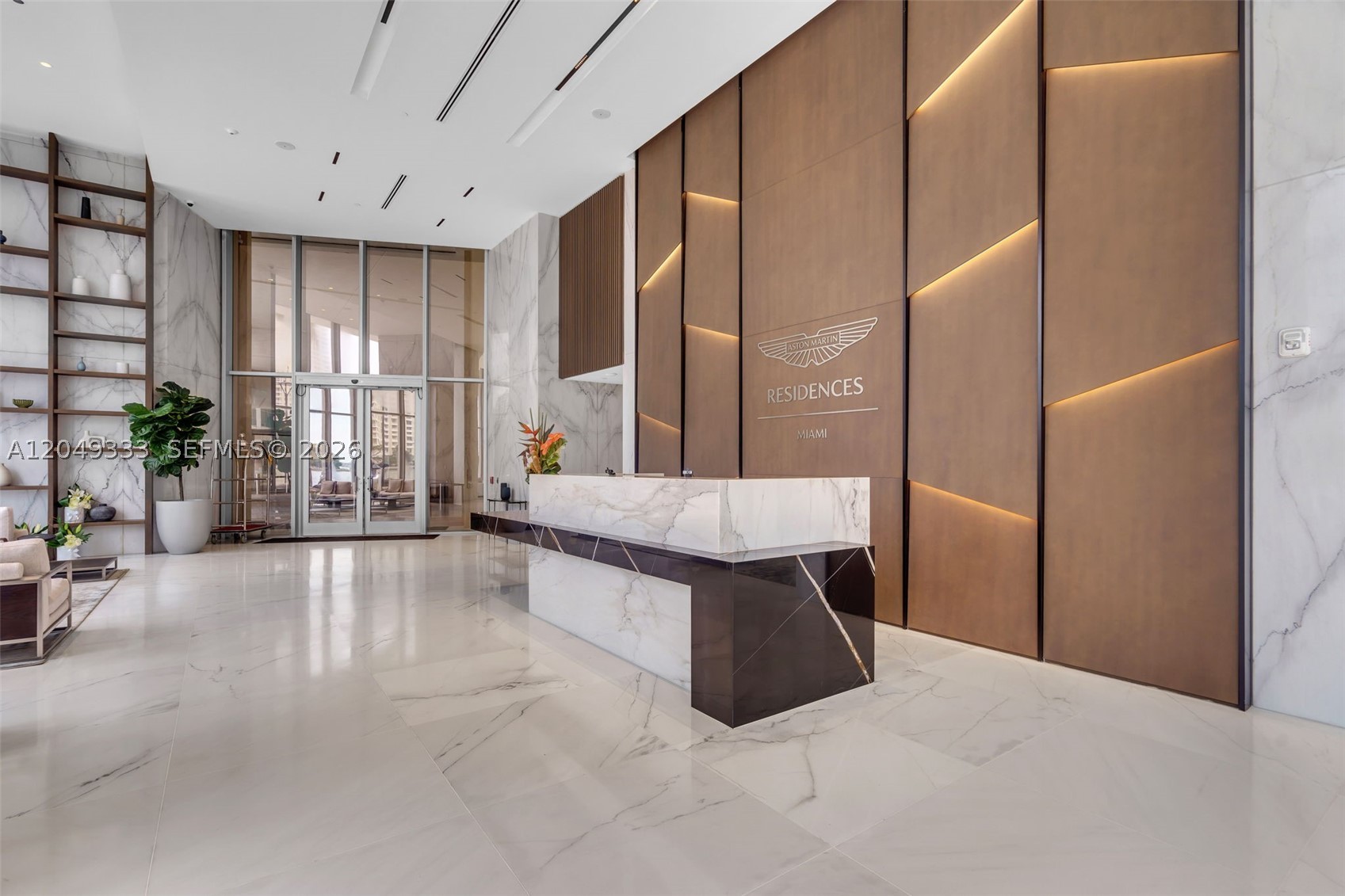 300 BISCAYNE BLVD WAY COND - Residential