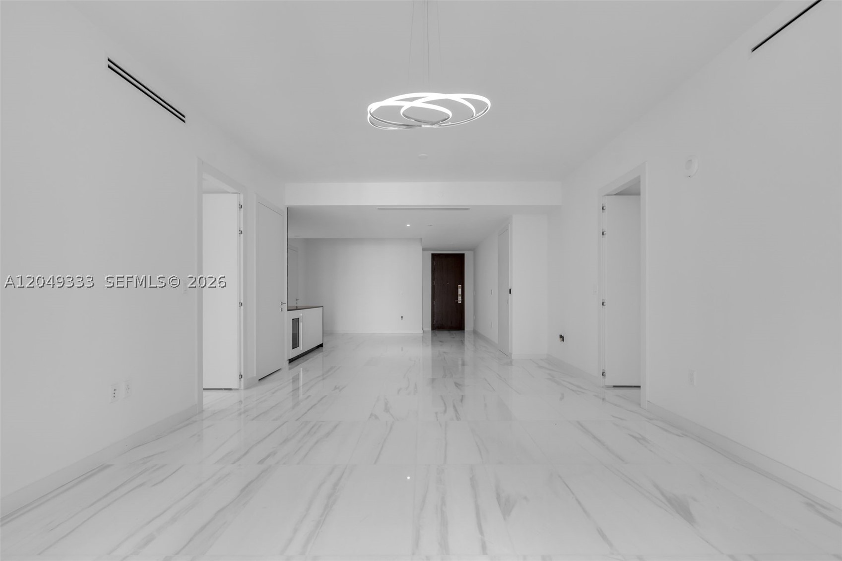300 BISCAYNE BLVD WAY COND - Residential