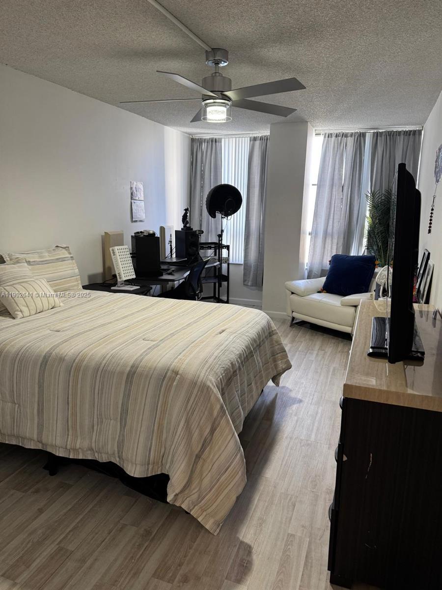 OLYMPUS CONDO PHASE - Residential