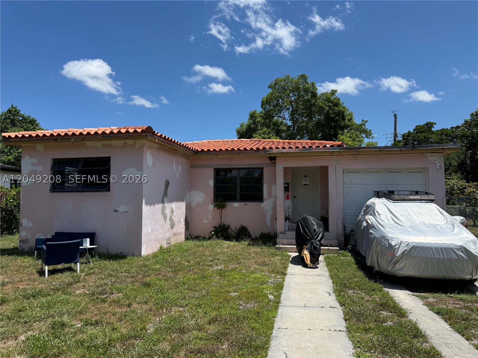 Calling all investors and rehabbers. Great fixer upper property can be purchased as is or fully renovated as either a 2/1 or a 3/2. The carport can be easily enclosed to create a third bedroom and add another 500 ft.². The Miami Springs area can support an ARV up to $800,000. The seller has already done quite a bit, he has replaced the electrical and air-conditioning. He can complete the renovation as you prefer or sell it as is.
Wholesale financing available for qualified buyers with starting interest rates as low as 3.5%. We could also finance your renovations if you prefer.