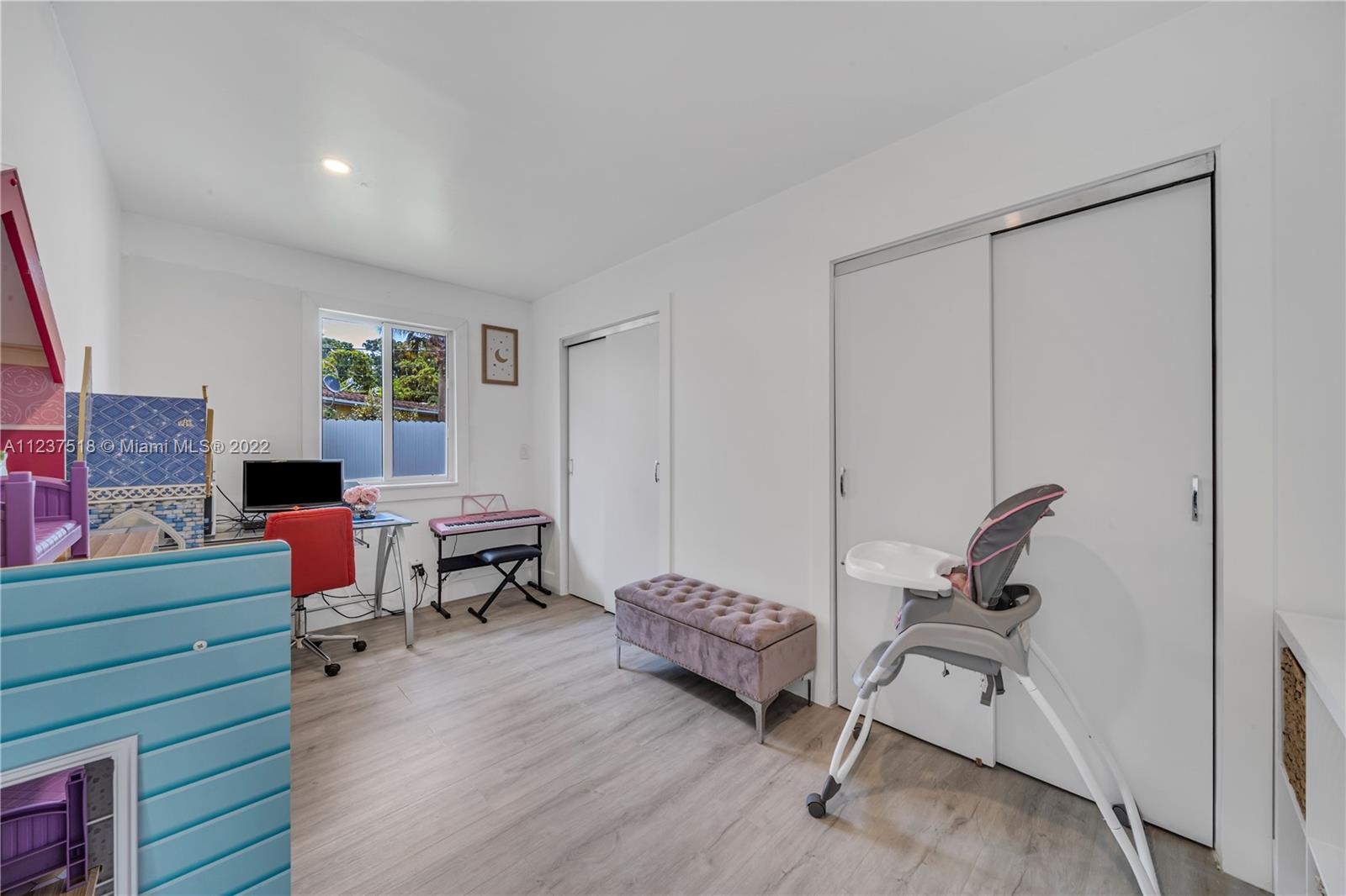 FLAMINGO PARK SEC C - Residential