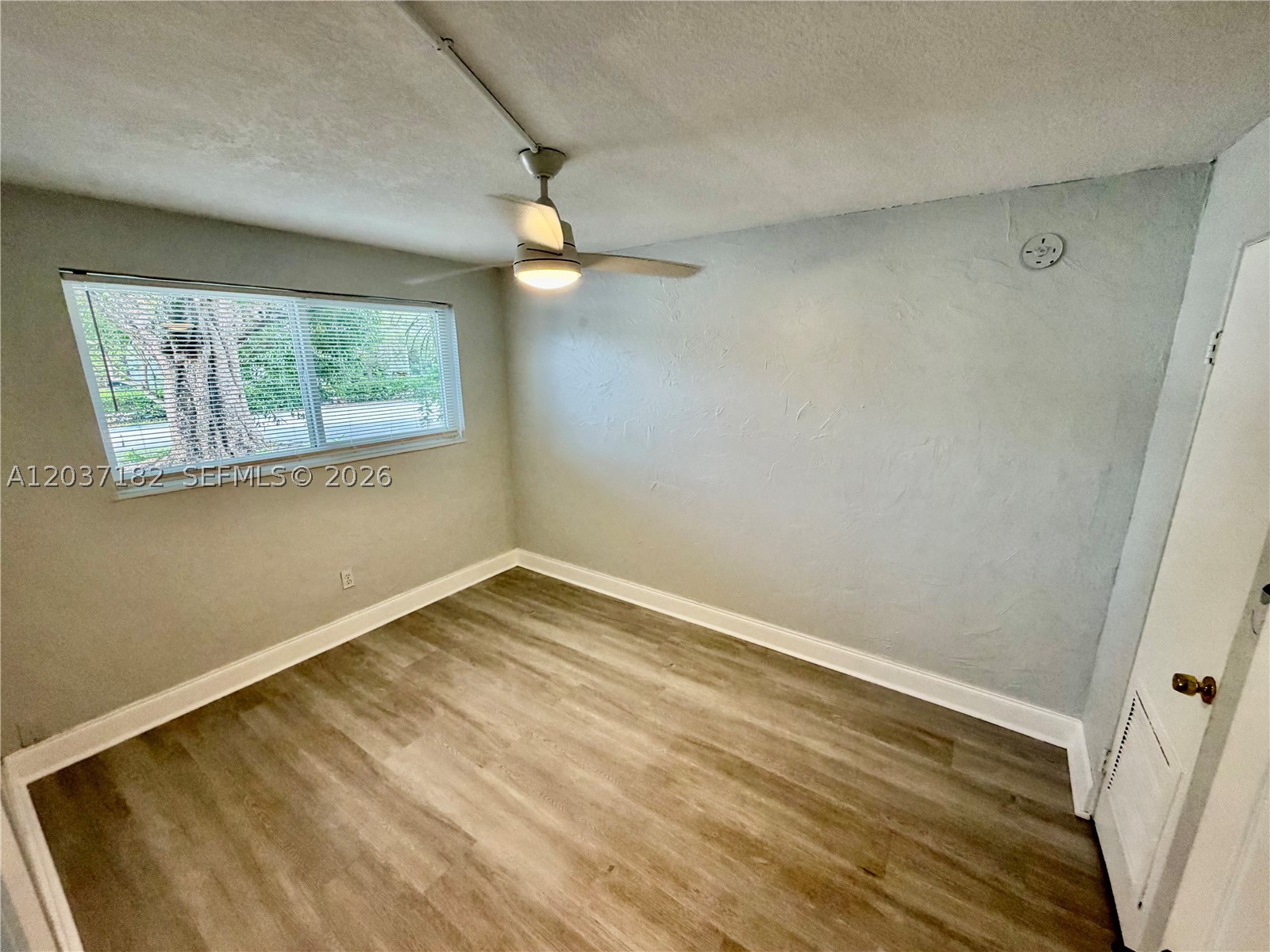 RESUB OF HIGHLAND ESTATES - Residential Lease