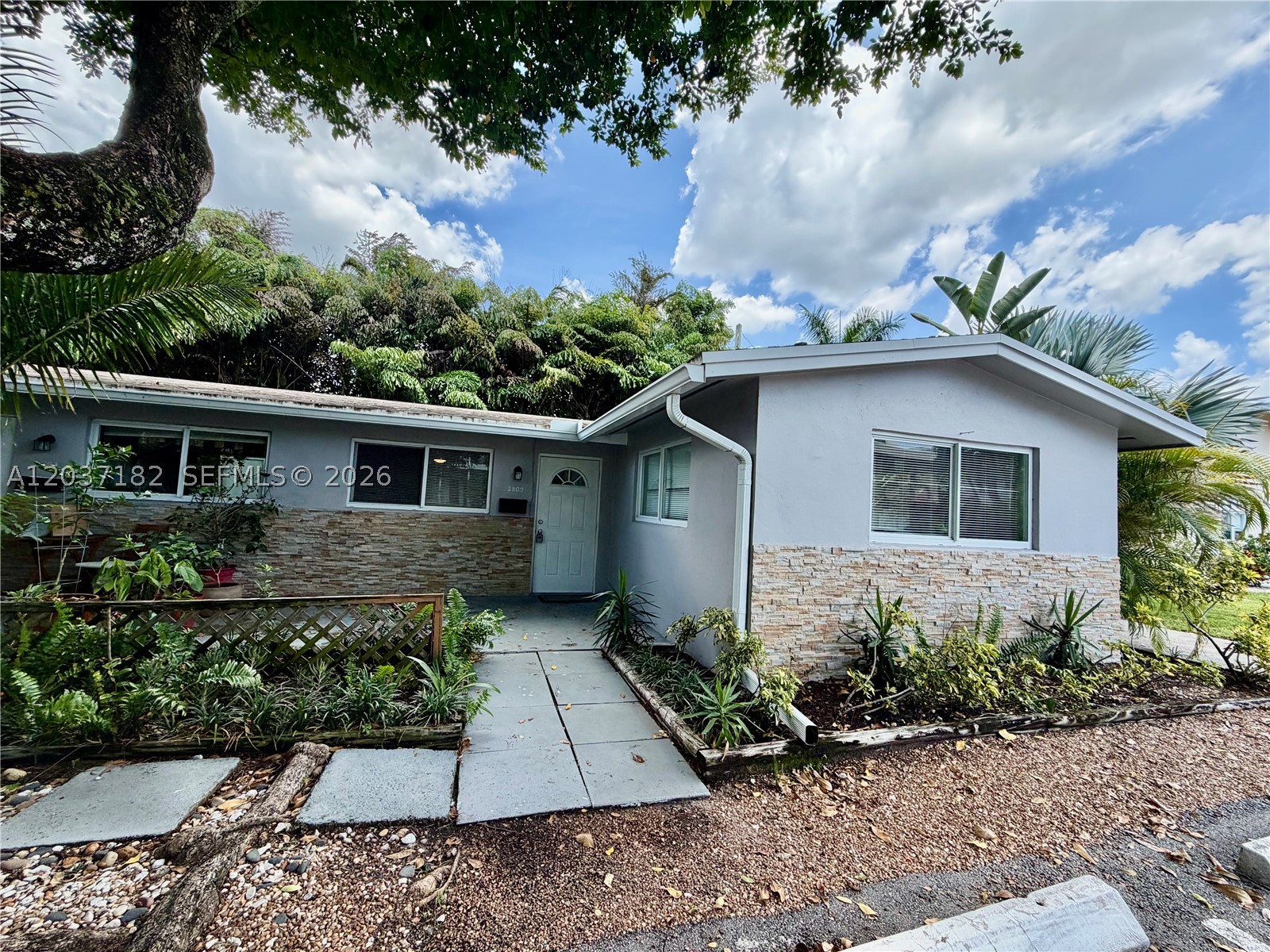 Welcome to this charming 2-bedroom, 1-bath half duplex located just steps from the heart of Wilton Drive in vibrant Wilton Manors. Enjoy the perfect blend of privacy and convenience in this well-maintained home featuring an abundant natural light, and comfortable living spaces. Pet-friendly, well-maintained community with long-term residents and a welcoming atmosphere. Small dogs are welcome, and an on-site laundry facility provides added convenience. Complex is pet friendly and well maintained. Fast move-in available. Minimum credit score of 645 required, along with proof of income and a background screening.