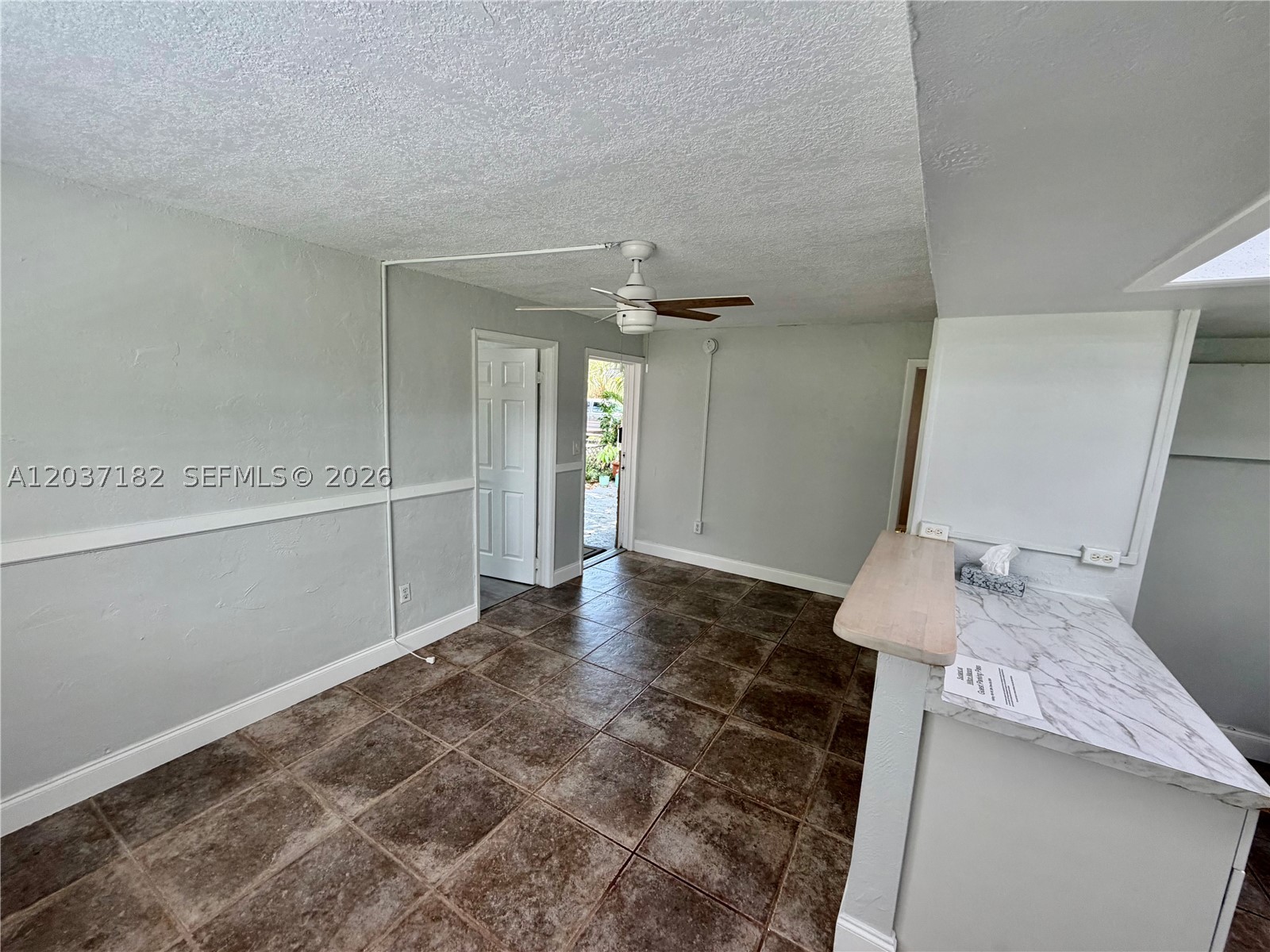 RESUB OF HIGHLAND ESTATES - Residential Lease