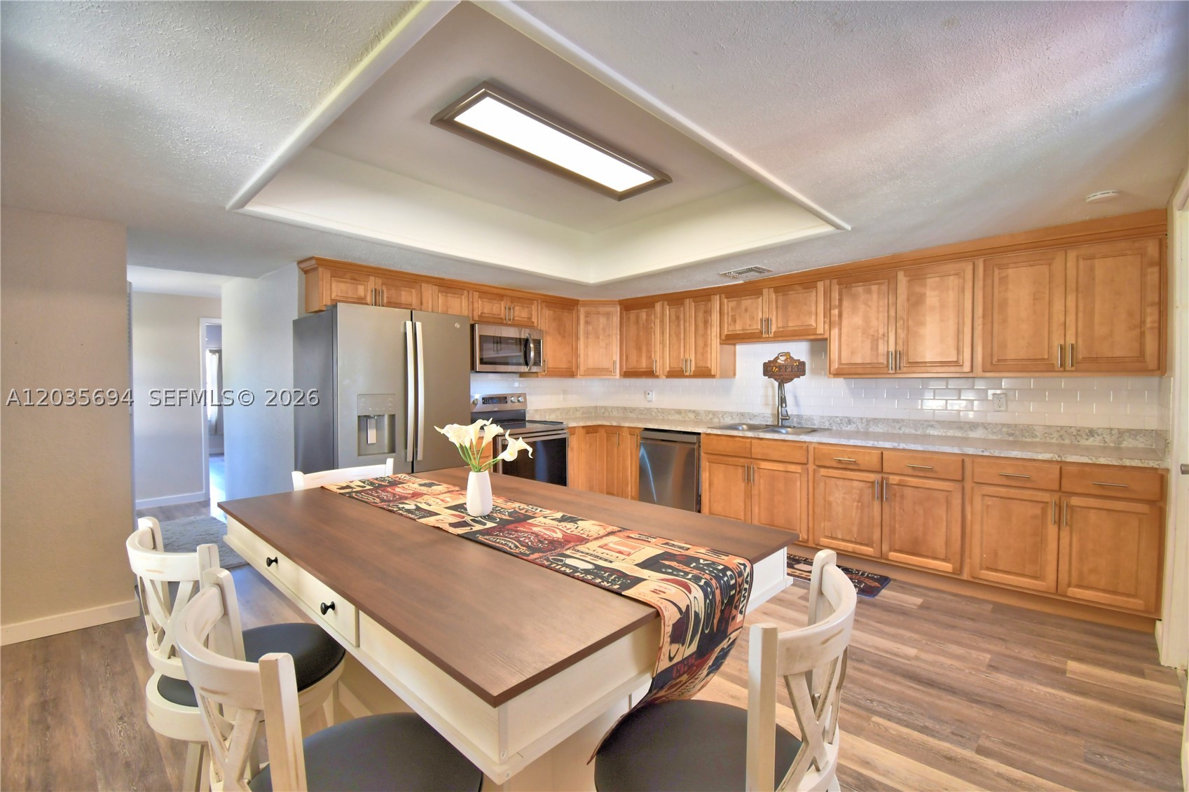 WEEKS D P RESUBDIVISION PB - Residential