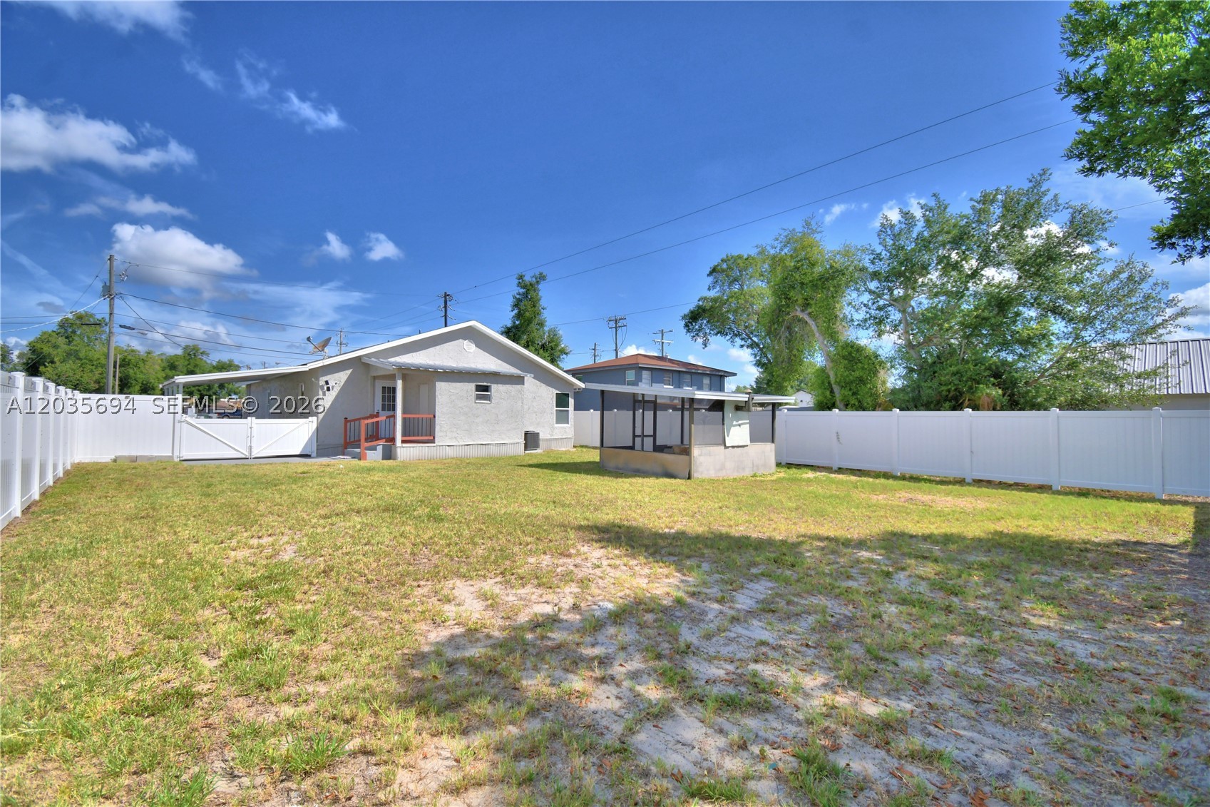 WEEKS D P RESUBDIVISION PB - Residential