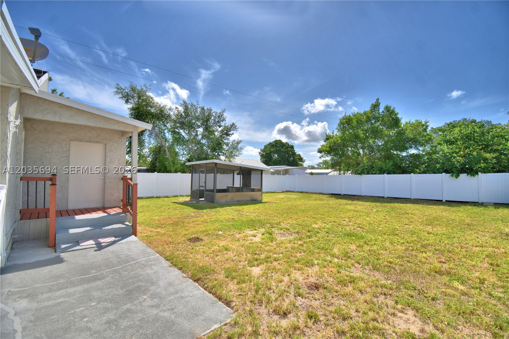 WEEKS D P RESUBDIVISION PB - Residential