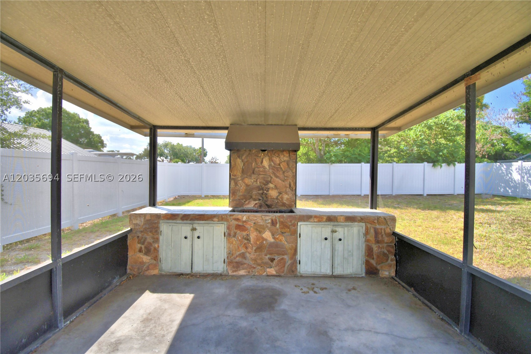 WEEKS D P RESUBDIVISION PB - Residential