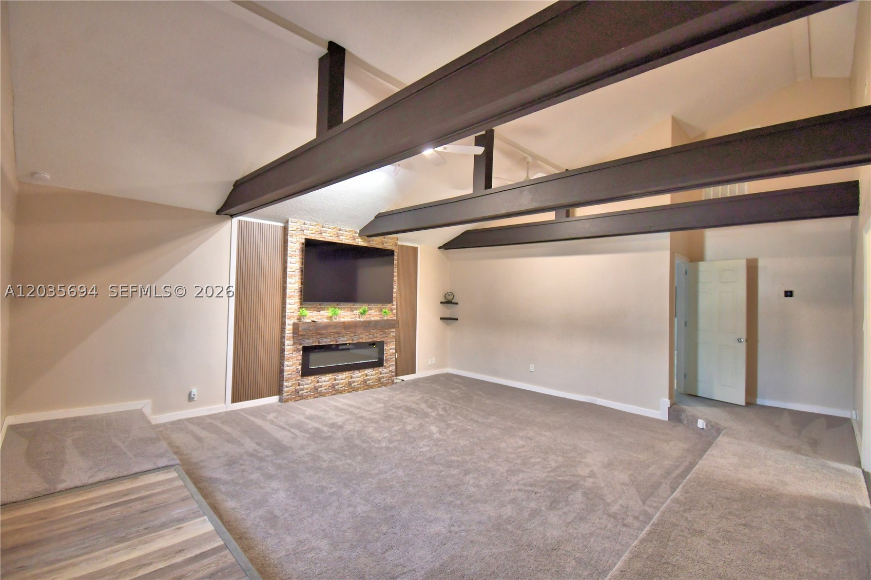 WEEKS D P RESUBDIVISION PB - Residential
