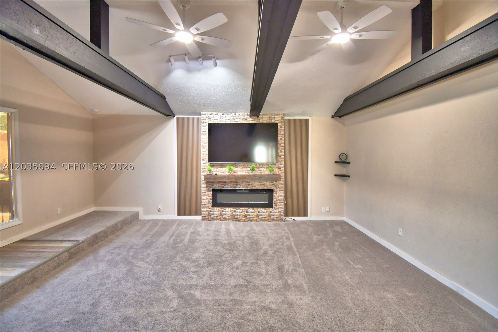 WEEKS D P RESUBDIVISION PB - Residential