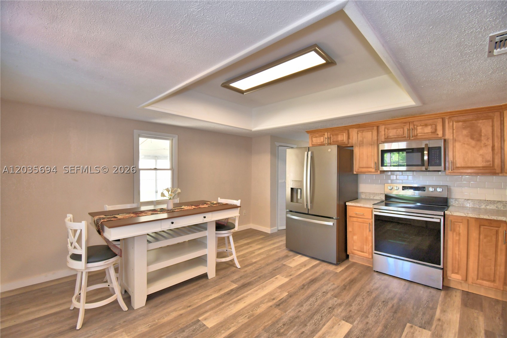 WEEKS D P RESUBDIVISION PB - Residential